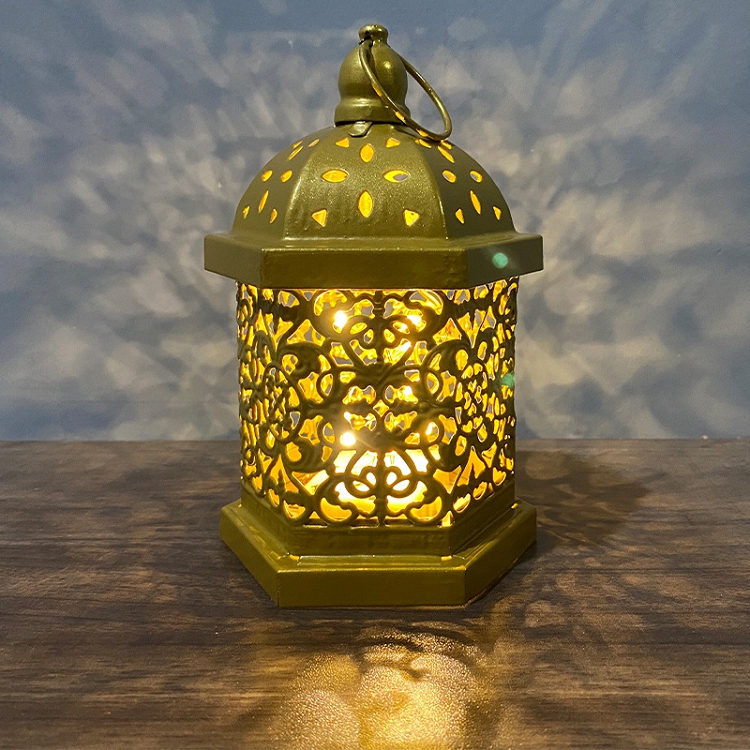 New retro iron hollow-out wind lamp, lantern, Moroccan decoration, atmosphere surrounding props, LED lantern